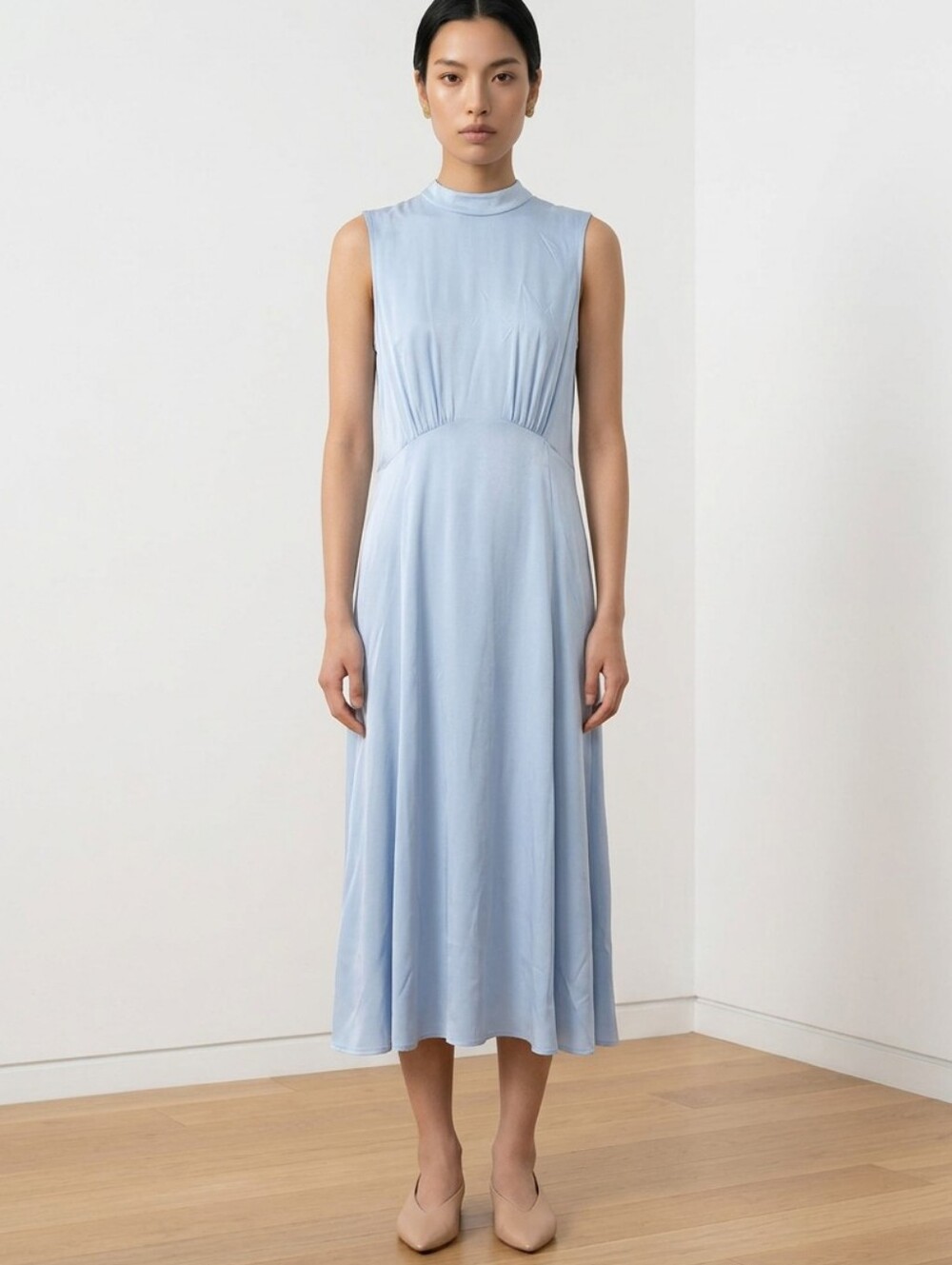 Theory Sleeveless Light Blue Mock Neck Midi Professional Career Dress Size 6